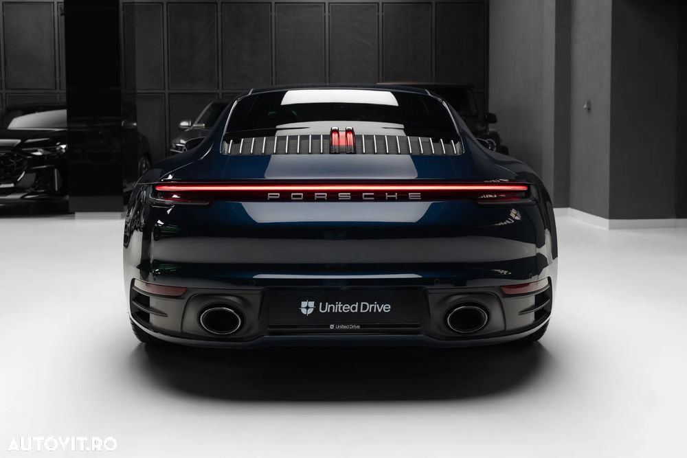 Porsche 911 4S PDK - 5