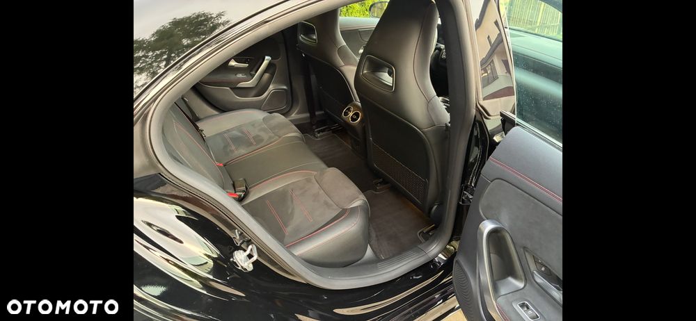 Mercedes-Benz CLA 250 4-Matic AMG Line 7G-DCT - 5