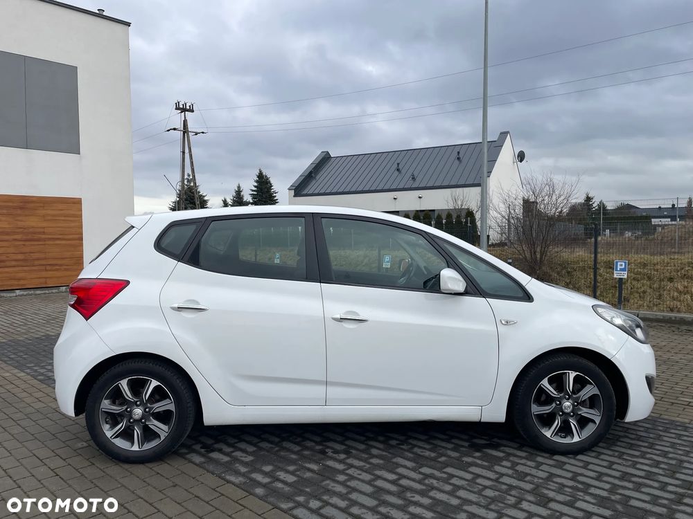 Hyundai ix20 1.4 blue Comfort - 8