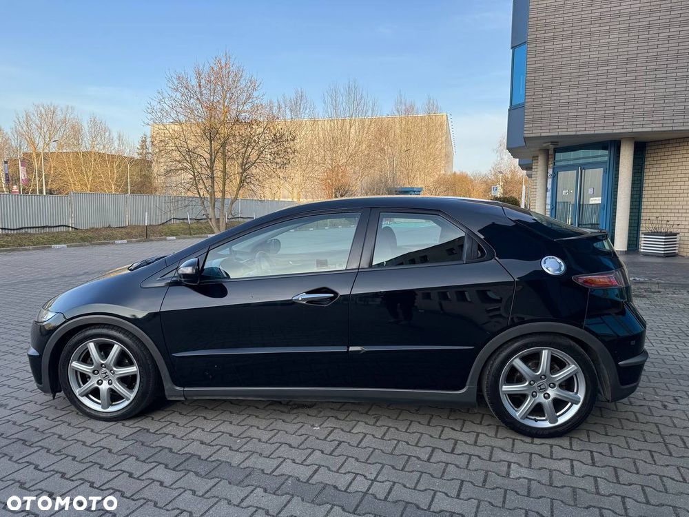 Honda Civic 1.8 Executive - 9