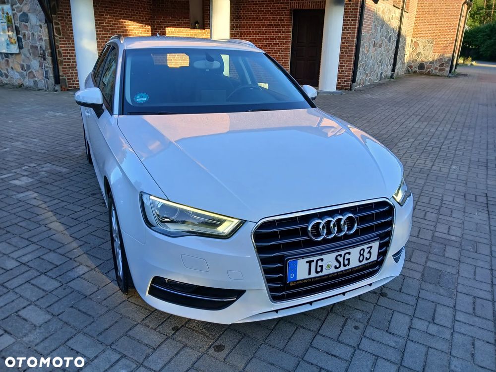 Audi A3 Sportback 1.6 TDI Attraction - 31