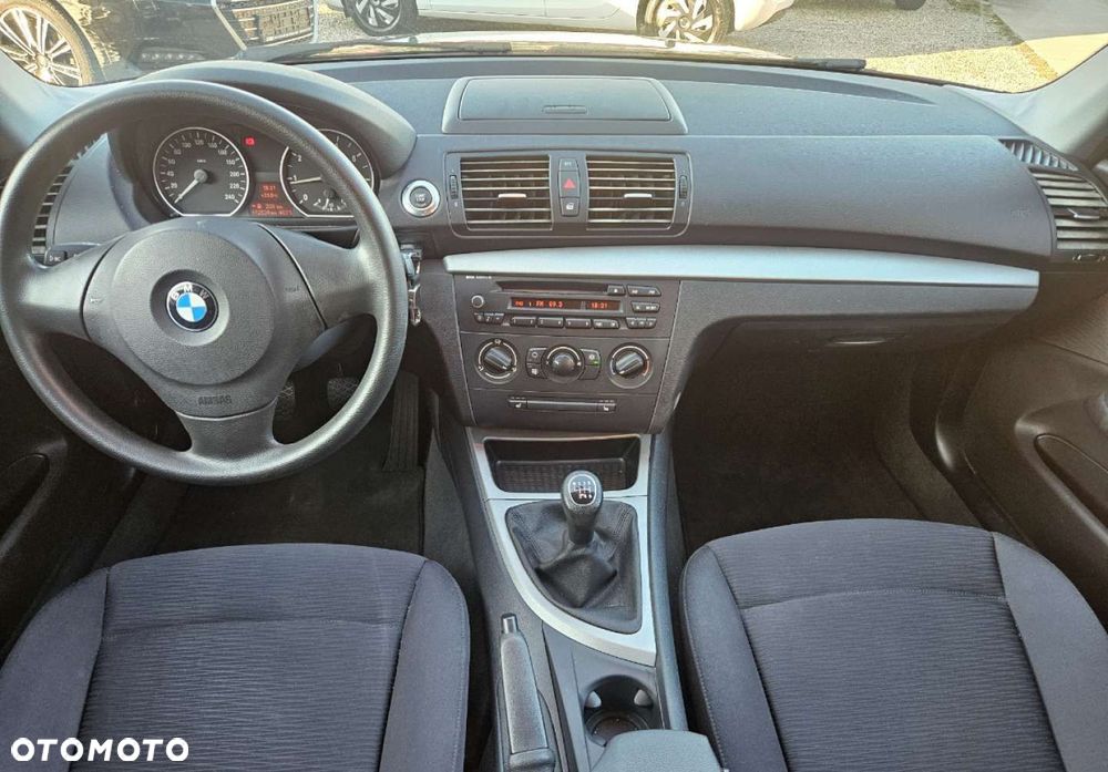 BMW Seria 1 - 9
