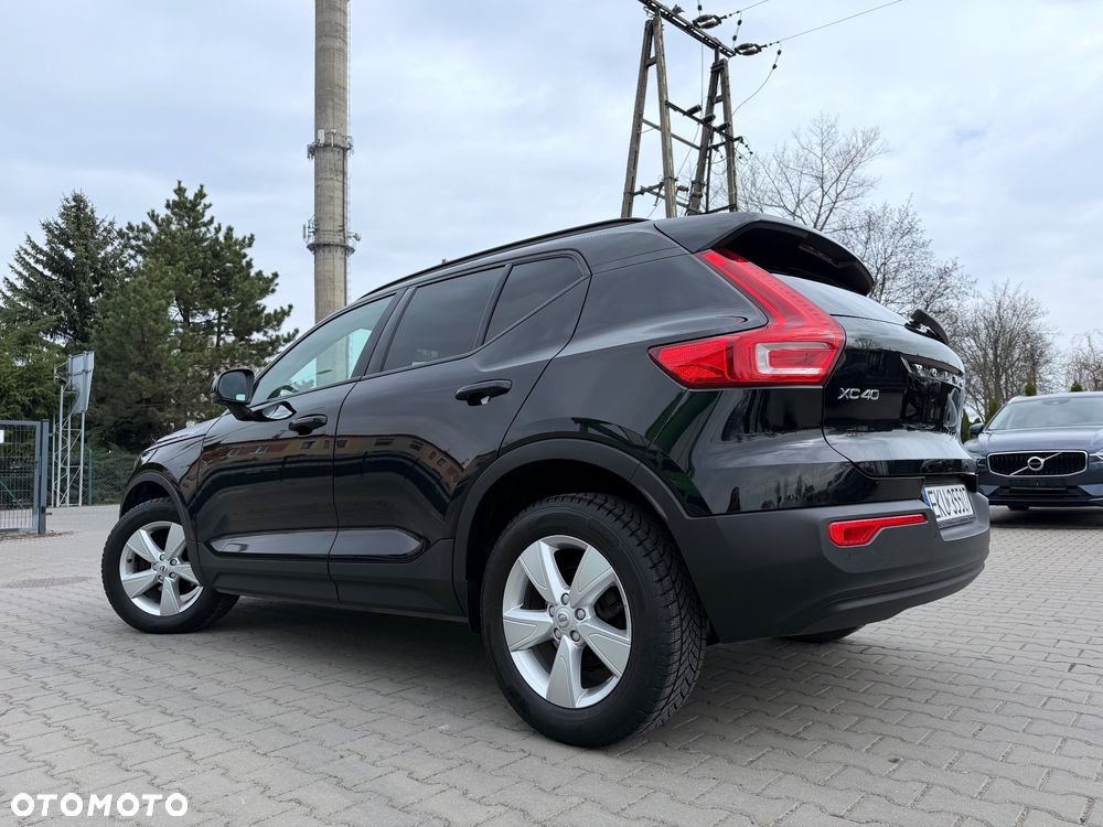 Volvo XC 40 D3 Momentum - 8