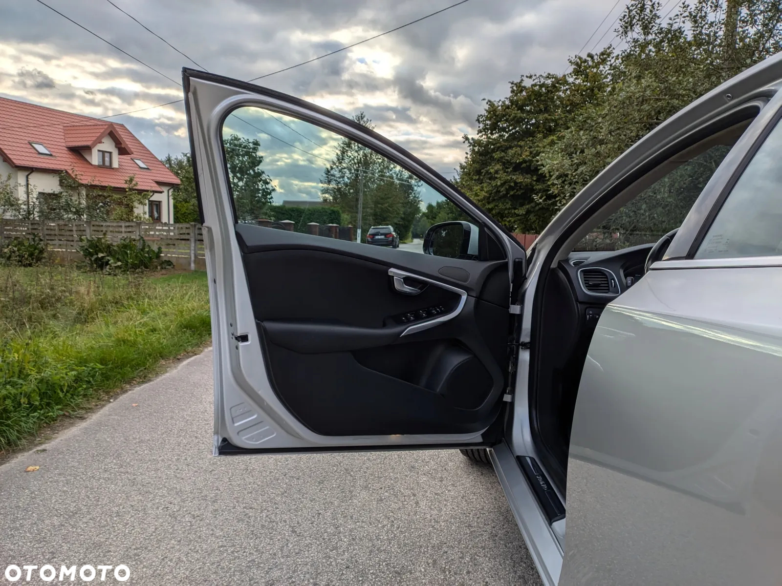 Volvo V40 D2 Momentum - 10