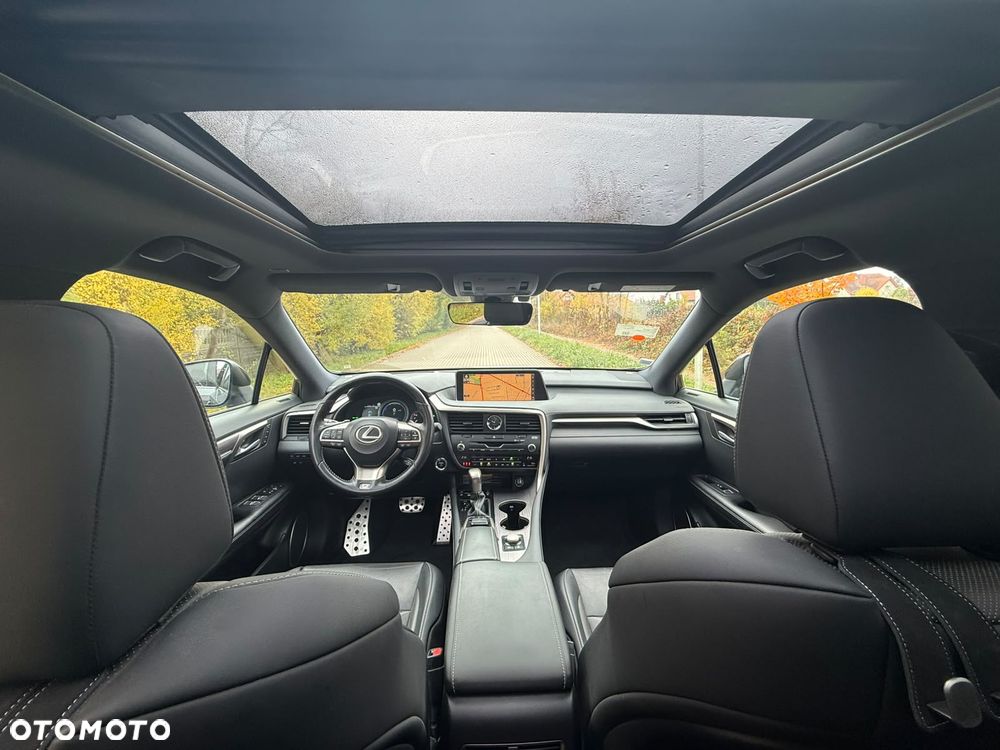 Lexus RX - 10