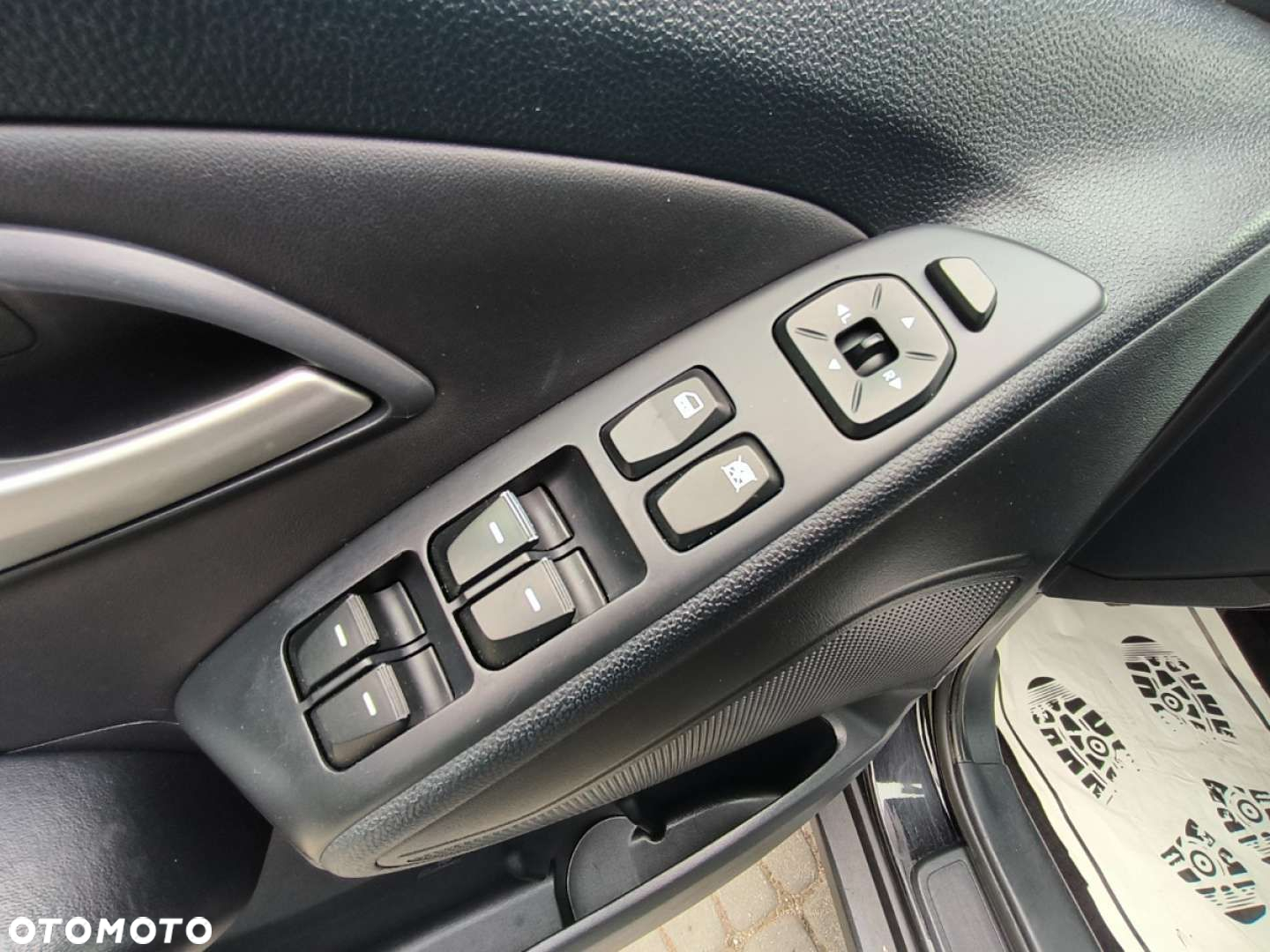 Hyundai ix35 - 13