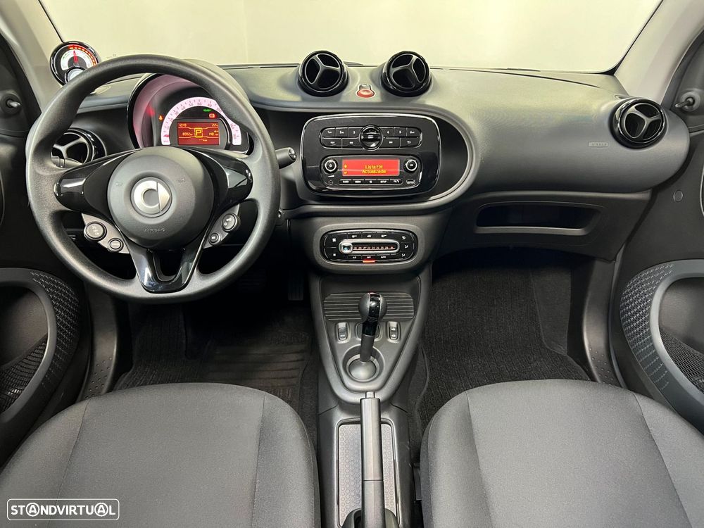 Smart Fortwo Cabrio - 11