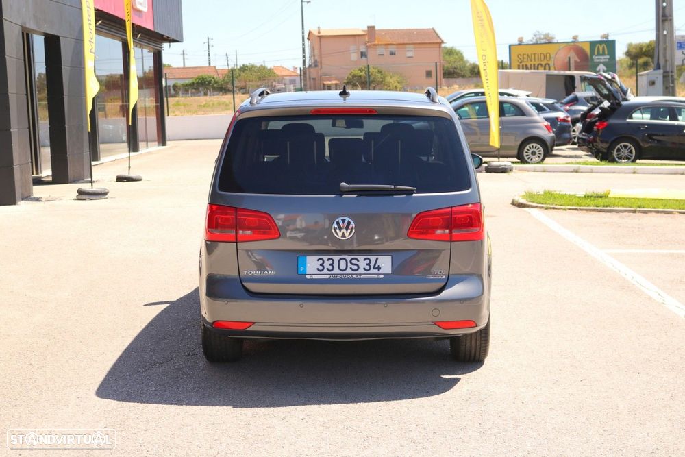 VW Touran 1.6 TDI BM Confortline 7L - 8