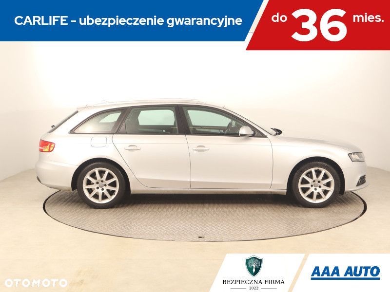 Audi A4 Avant - 8