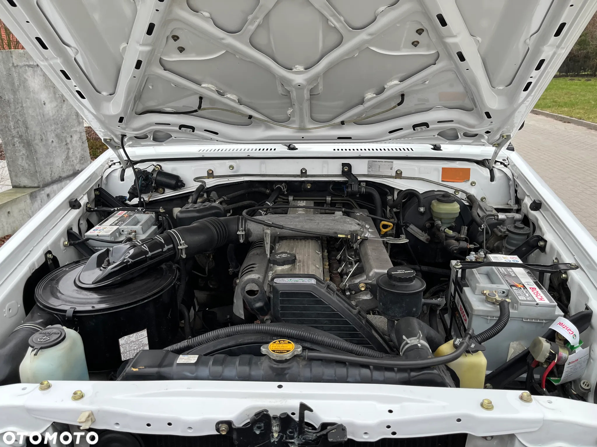 Toyota Land Cruiser HT LX - 36