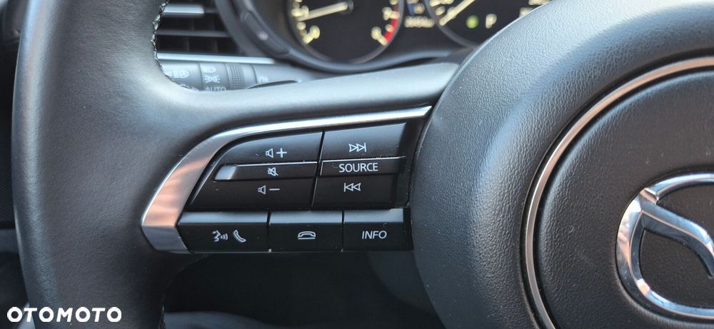 Mazda 3 2.0 mHEV Exclusive Line - 15