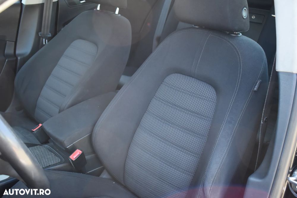 Volkswagen Passat 2.0 TDI DPF 4Motion Sportline - 7