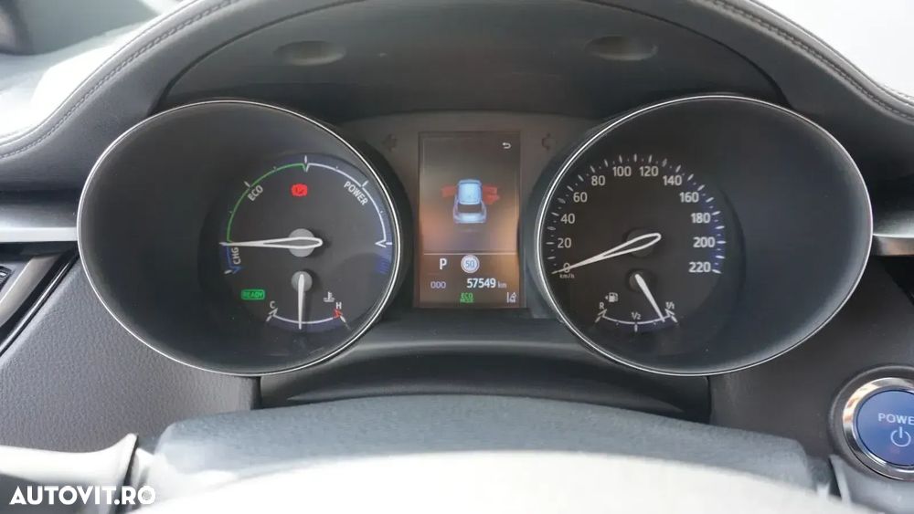 Toyota C-HR - 8