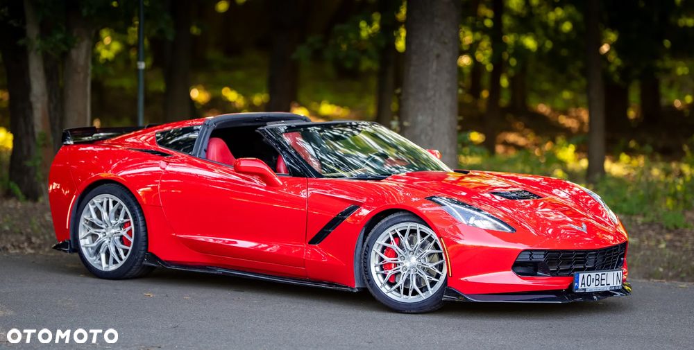 Chevrolet Corvette - 25