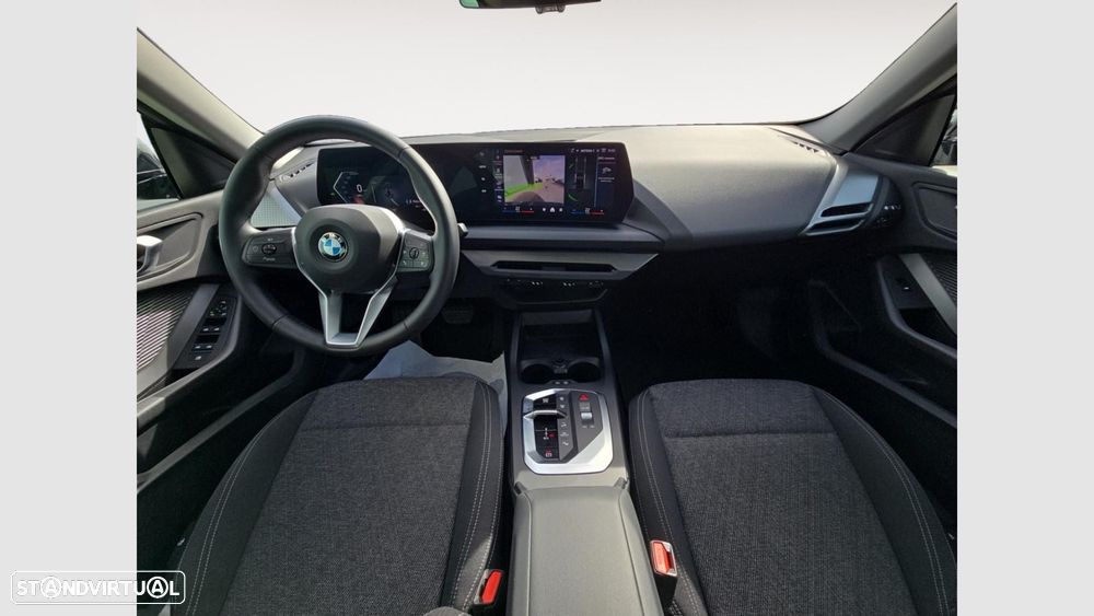 BMW 216 Gran Coupé - 11