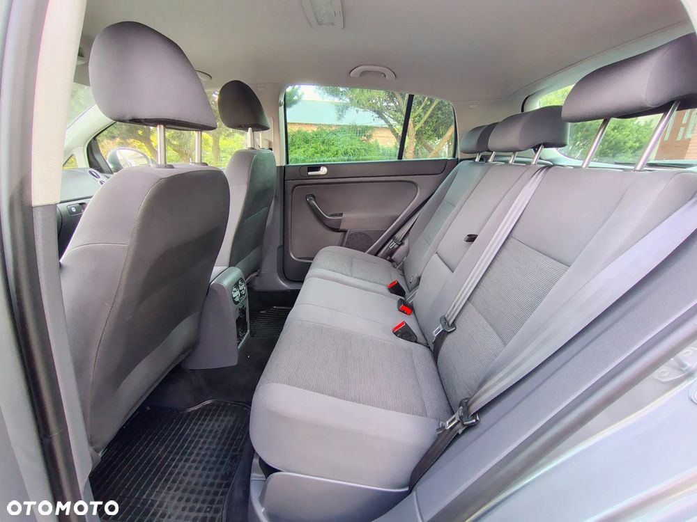 Volkswagen Golf Plus 1.6 Trendline - 11