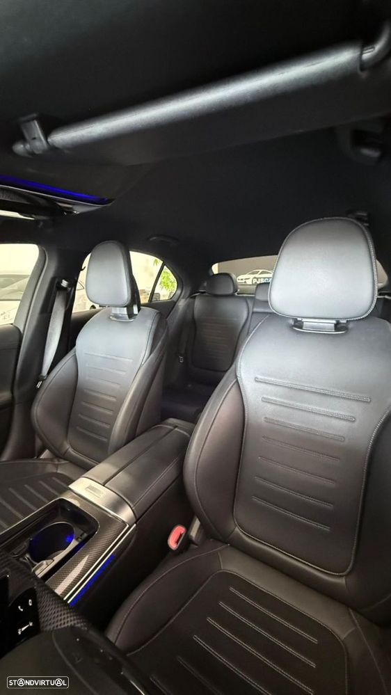Mercedes-Benz C 300 - 16