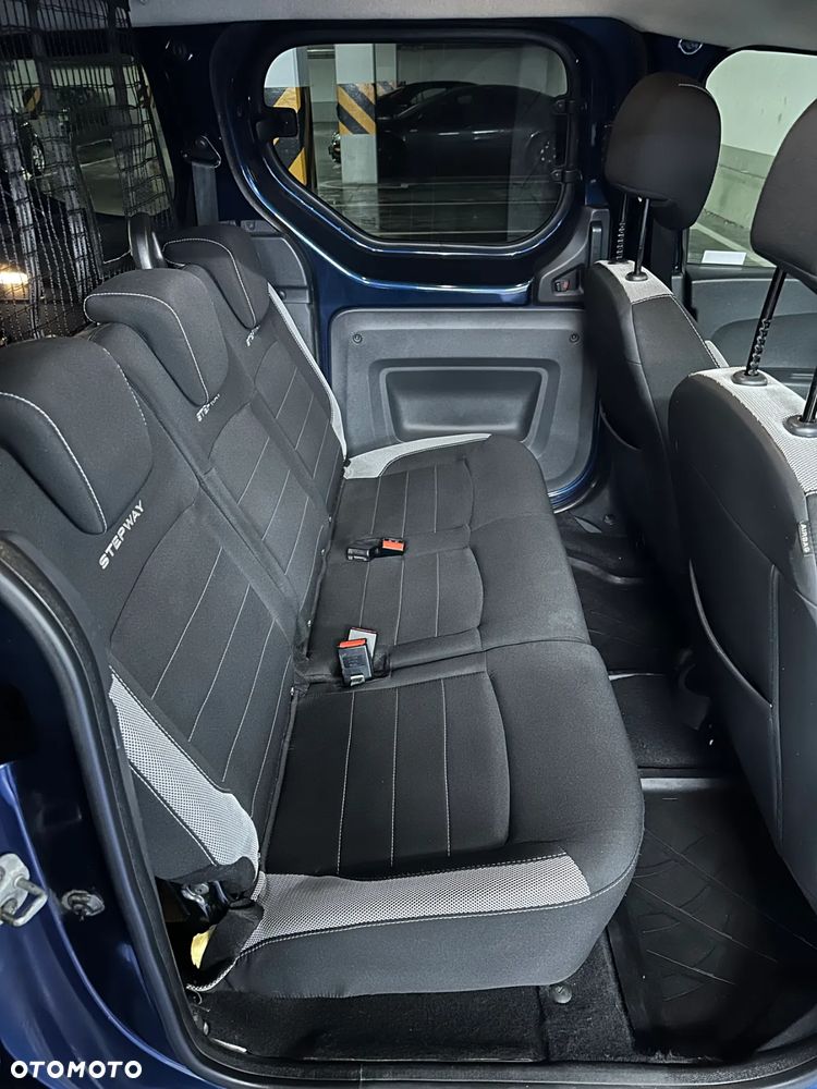 Dacia Dokker 1.6 SCe Stepway - 10