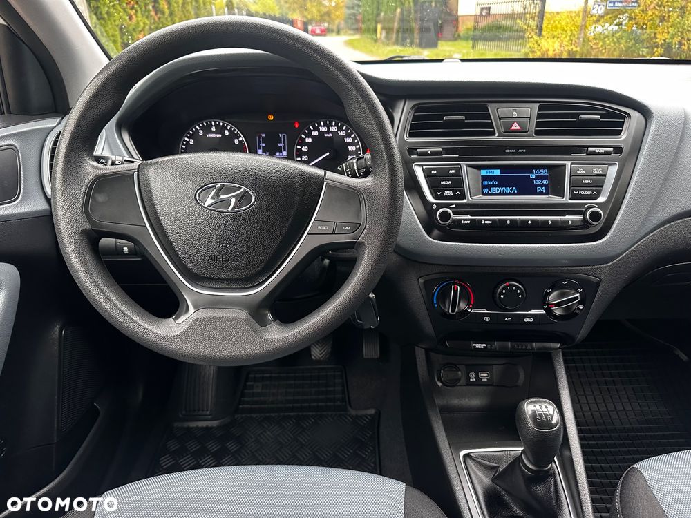 Hyundai i20 1.25 Comfort - 33
