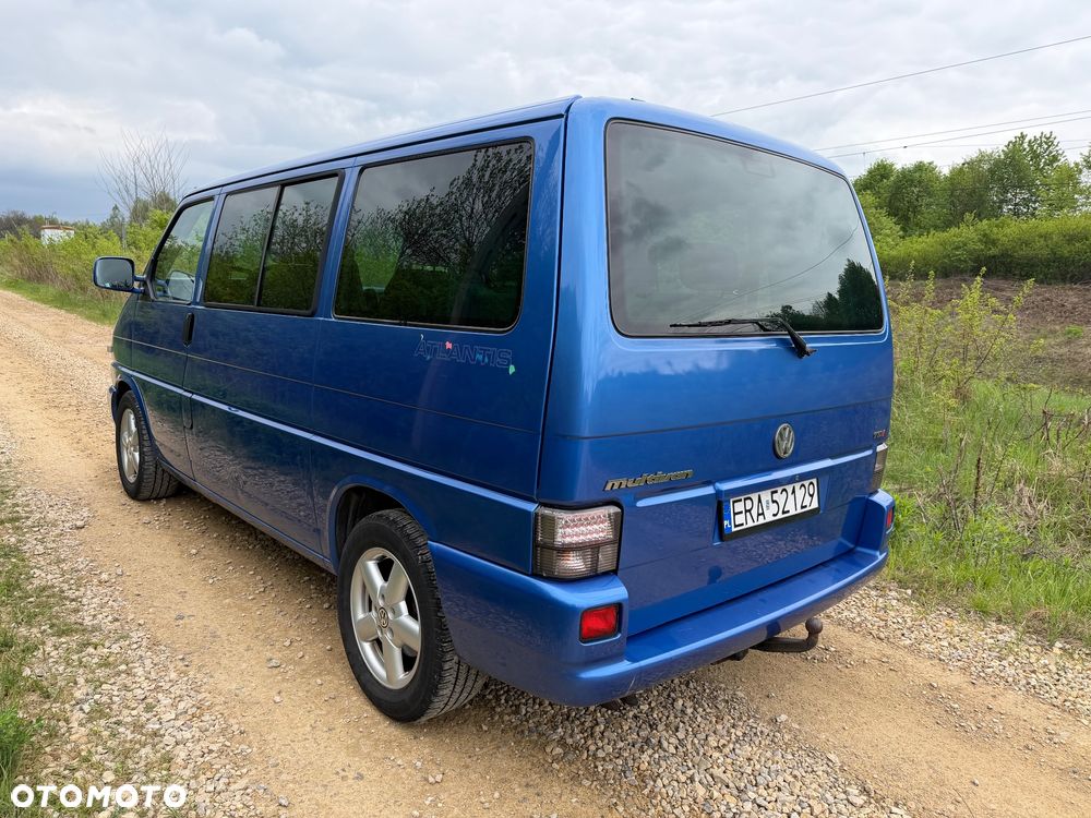 Volkswagen Multivan - 5