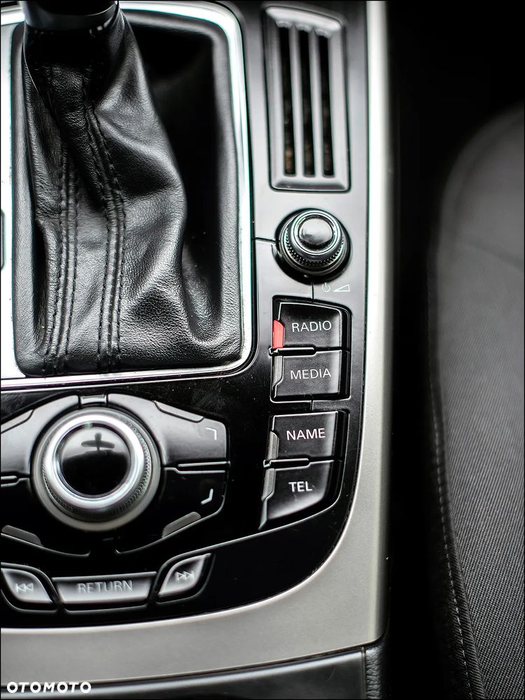 Audi A4 Limousine - 28