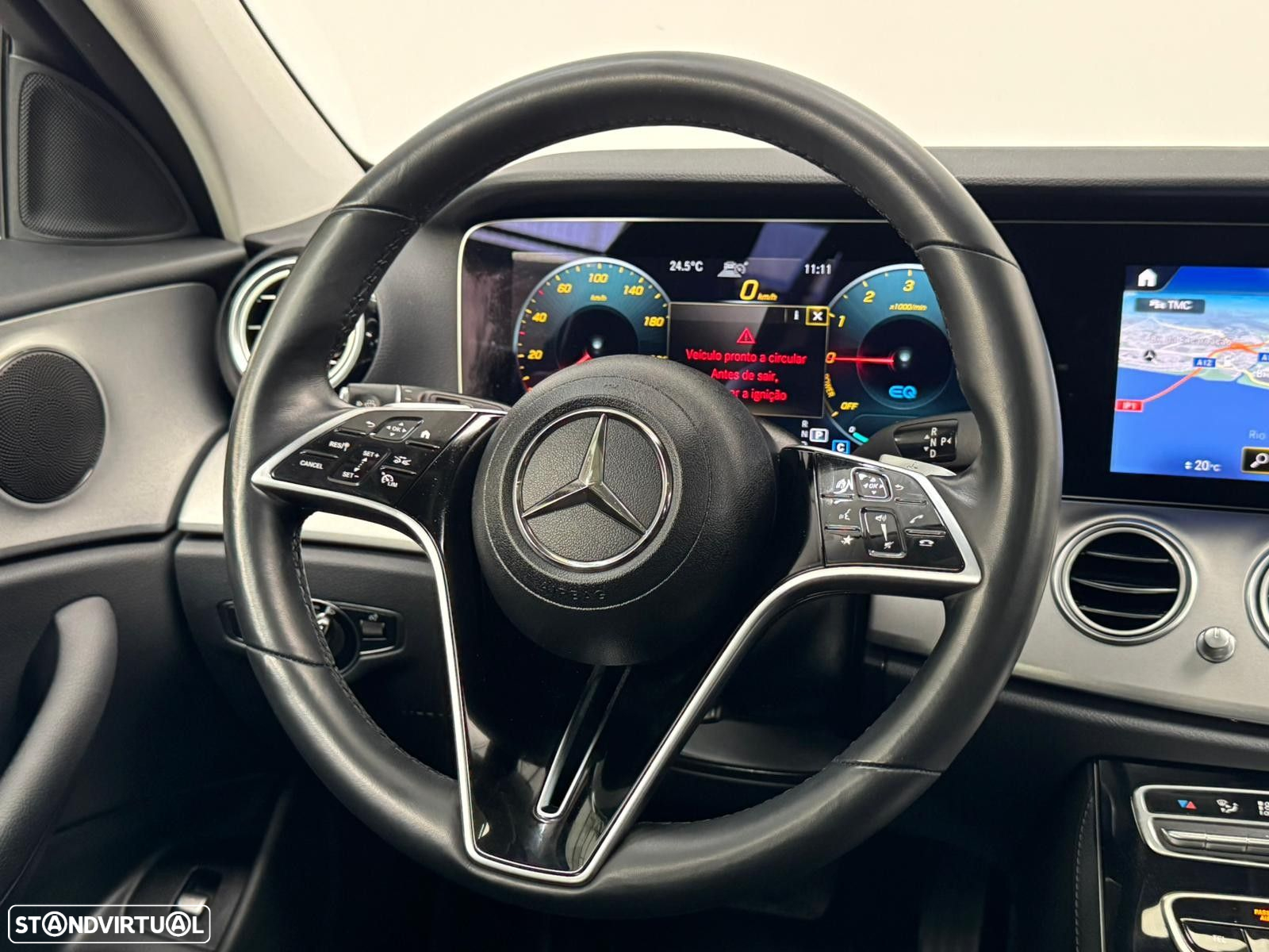 Mercedes-Benz E 300 e Exclusive Line - 34