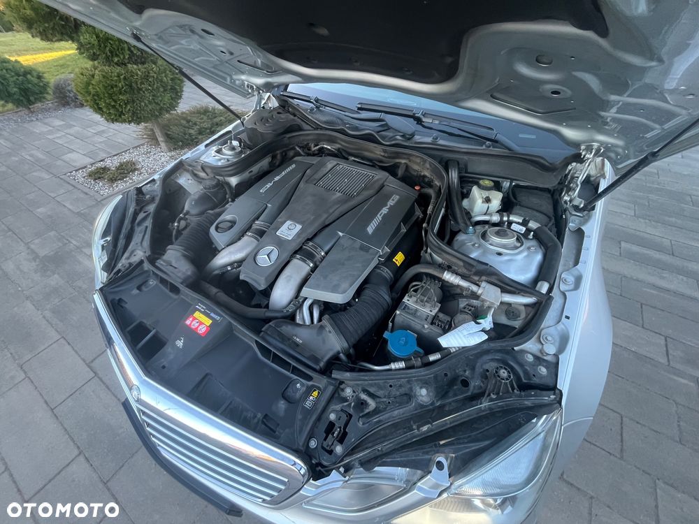 Mercedes-Benz Klasa E - 28