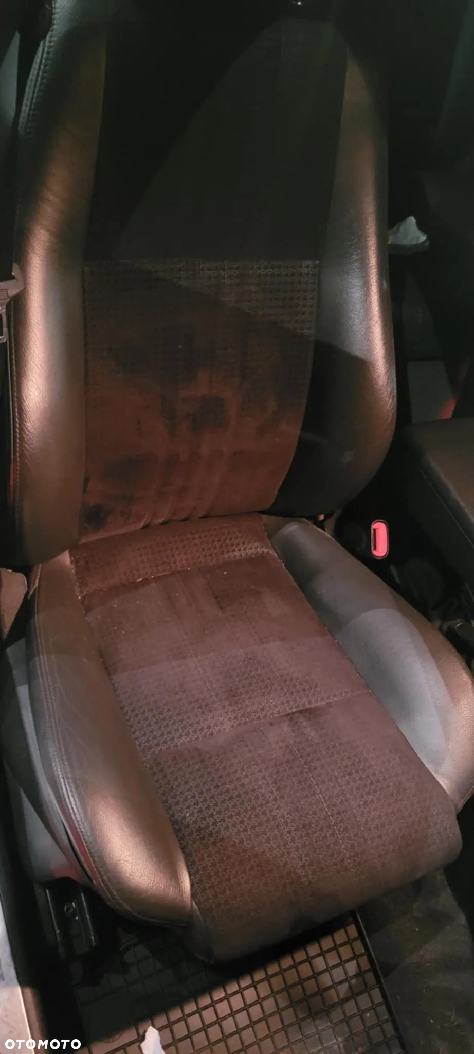 Alfa Romeo 147 - 8