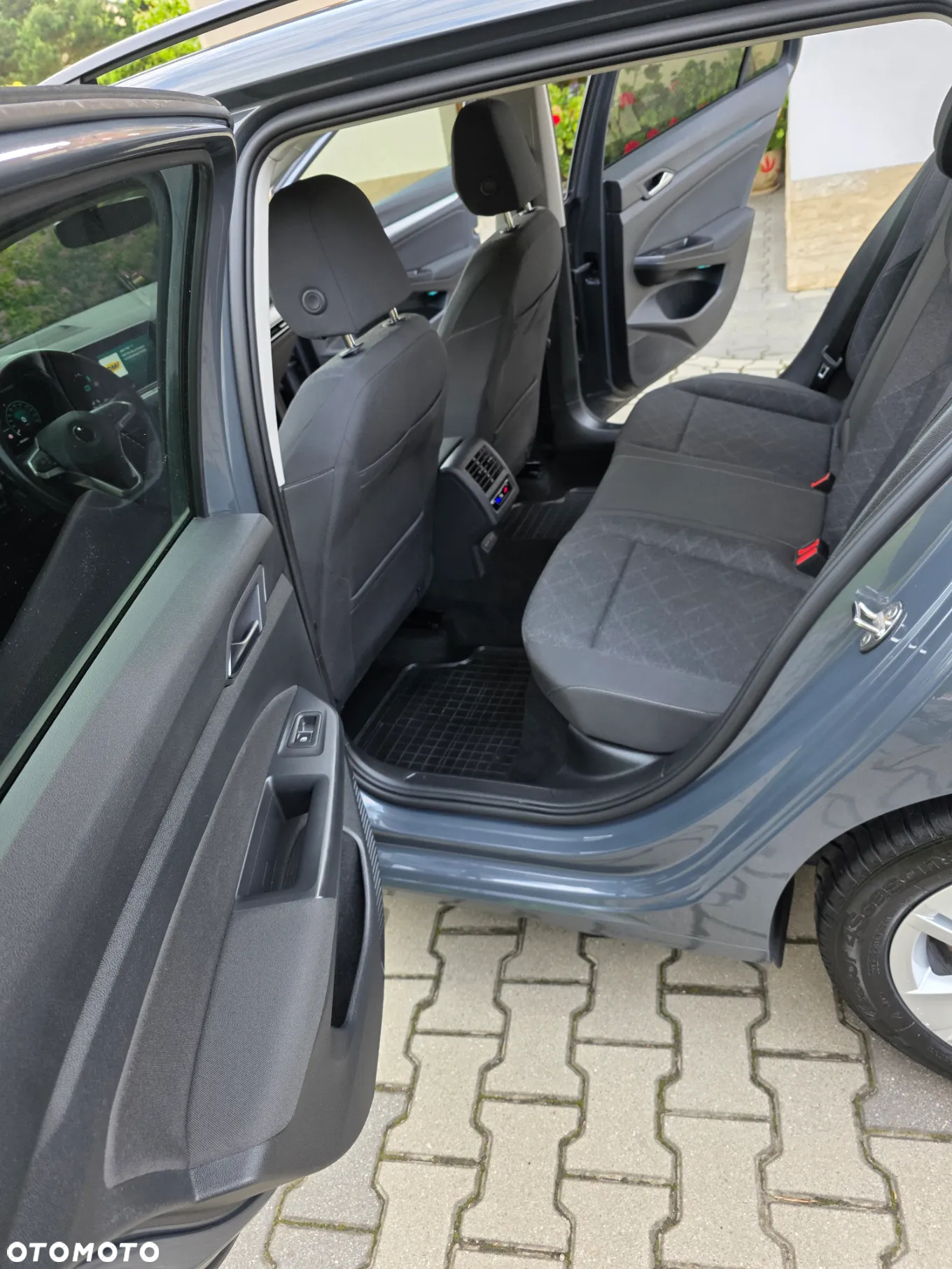 Volkswagen Golf 2.0 TDI SCR DSG Style - 19