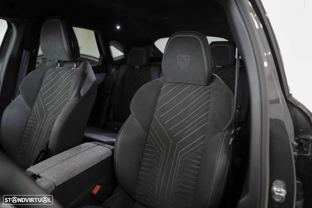 Peugeot 3008 1.2 Hybrid GT e-DCS6 - 17