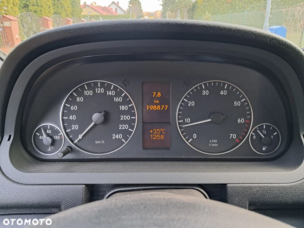 Mercedes-Benz Klasa A 150 Classic - 17