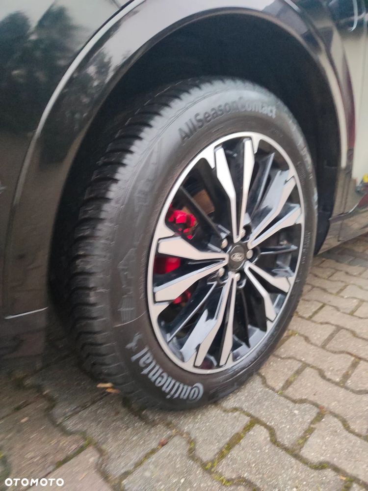 Ford Kuga 2.5P PHEV FWD ST-Line X - 12