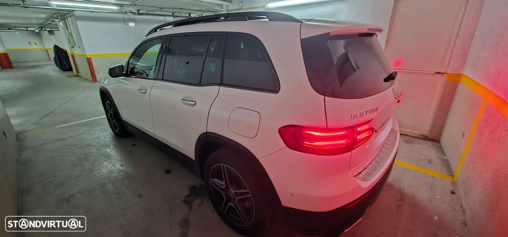 Mercedes-Benz GLB 200 d AMG Line - 4
