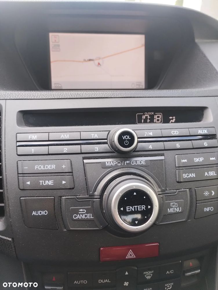 Honda Accord 2.0 Executive Navi - 12