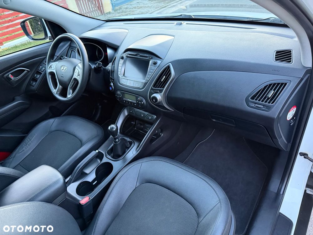 Hyundai ix35 1.6 2WD blue Style - 29