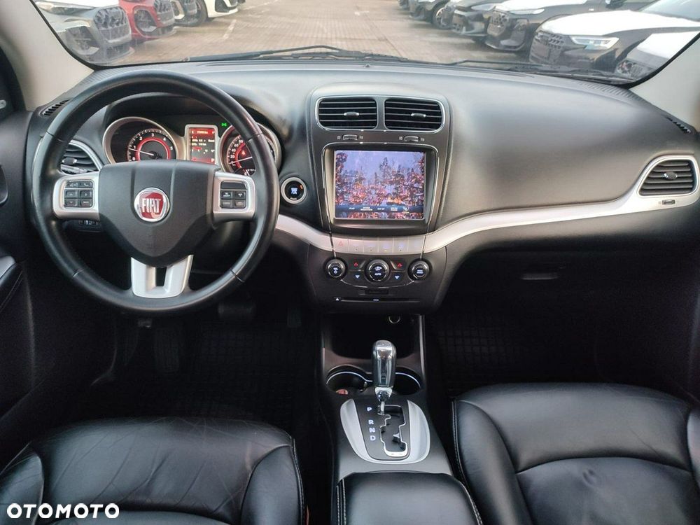 Fiat Freemont 2.0 Multijet Black Code AWD - 9