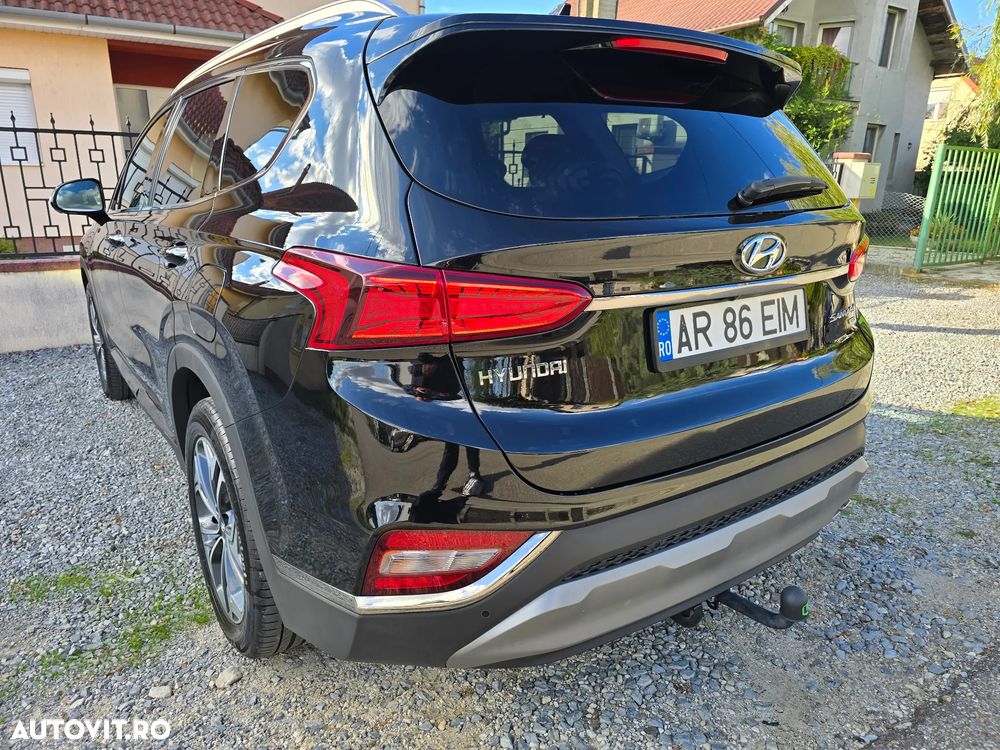 Hyundai Santa Fe 2.2 CRDi 4WD 8AT Luxury - 3