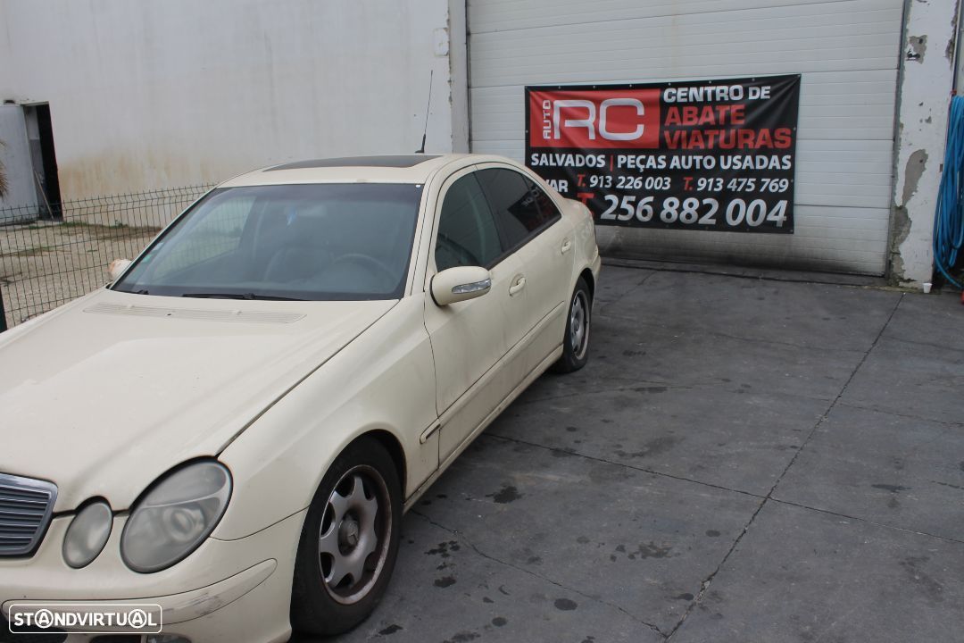 Mercedes Classe E W211 de 2004 - 1