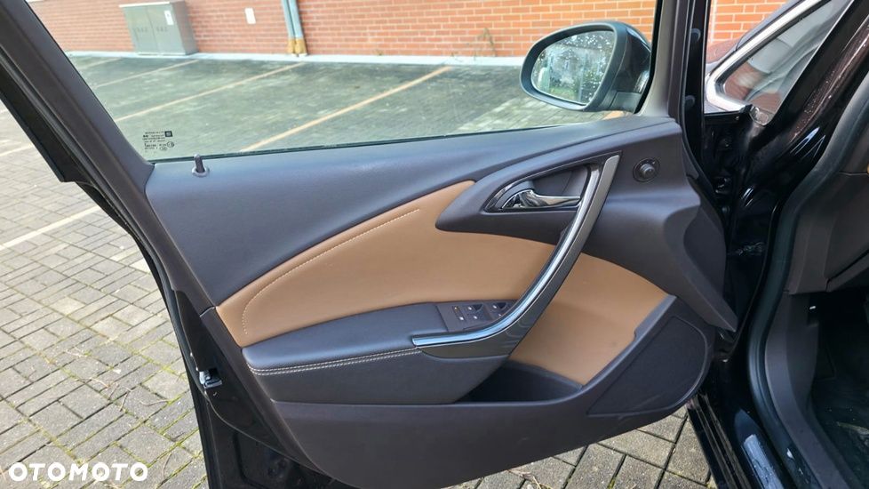 Opel Astra 1.6 CDTI DPF ecoFLEX TourerStart/Stop ENERGY - 13