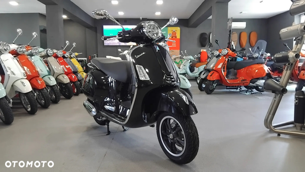 Vespa GTS
