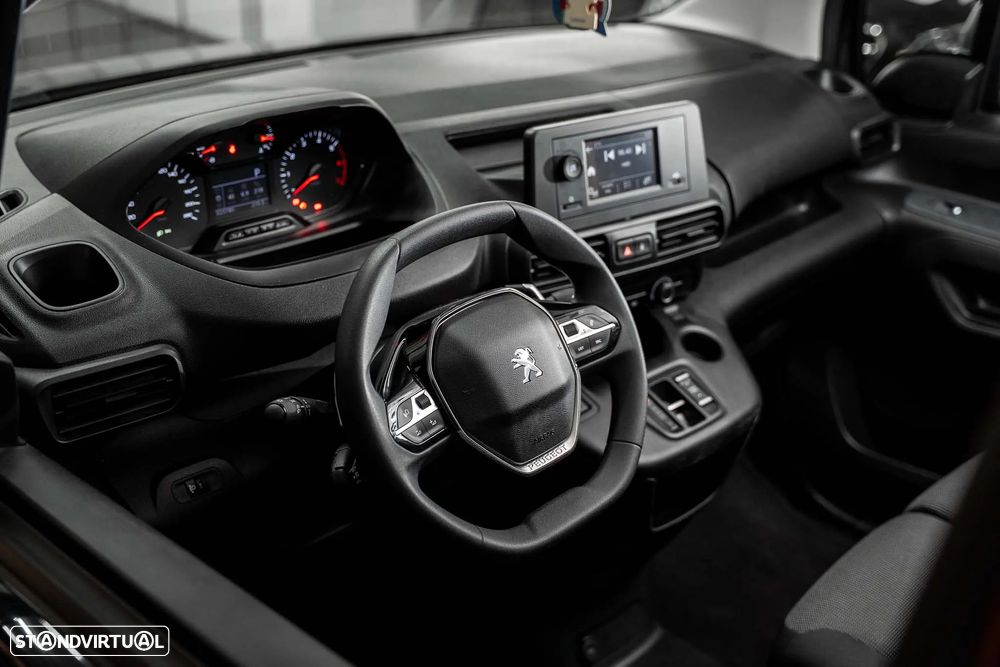 Peugeot Partner Premium Standard 1.5 BlueHdi - 11