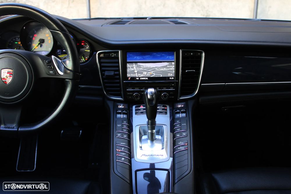 Porsche Panamera S Hybrid - 17