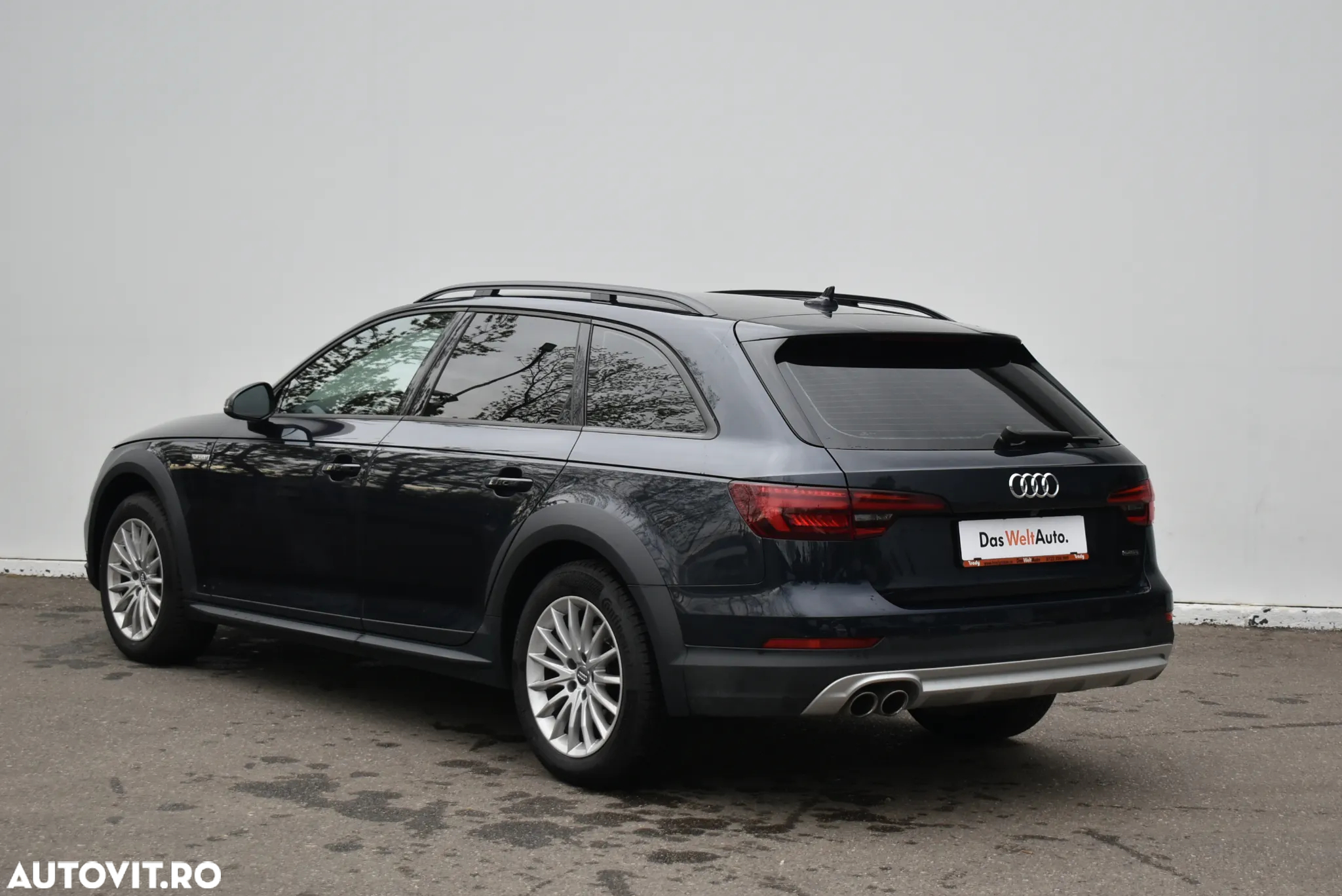 Audi A4 Allroad 2.0 TDI Quattro S tronic - 4