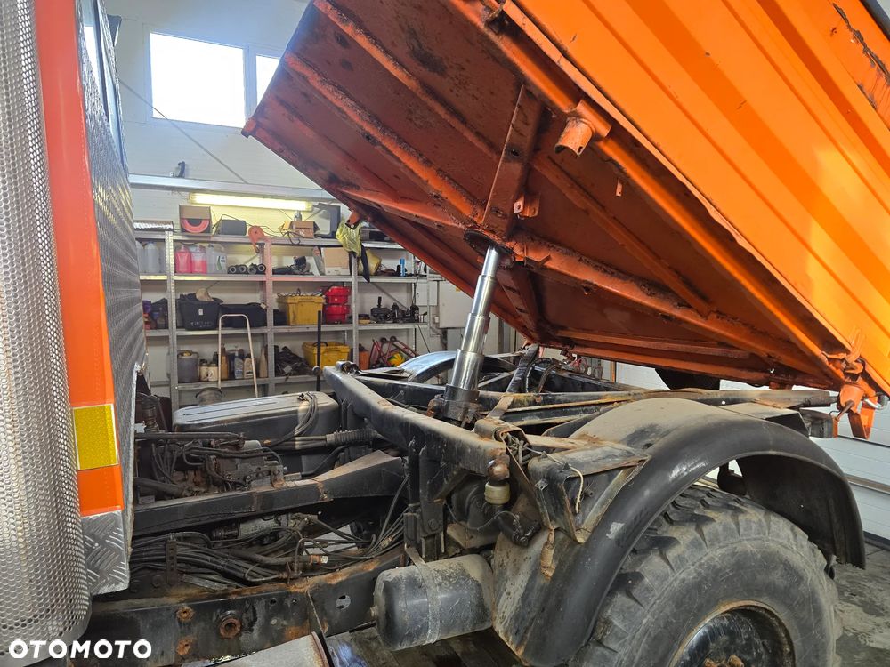 Unimog Mercedes Unimog U 1400 - 10