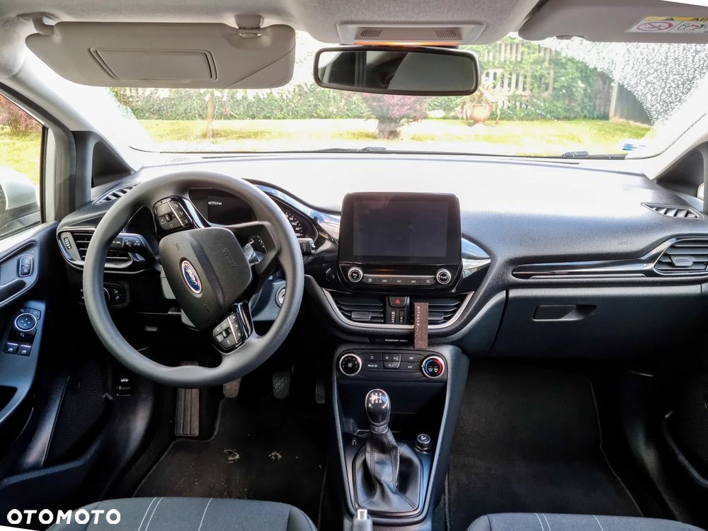 Ford Fiesta 1.1 S&S TREND - 8