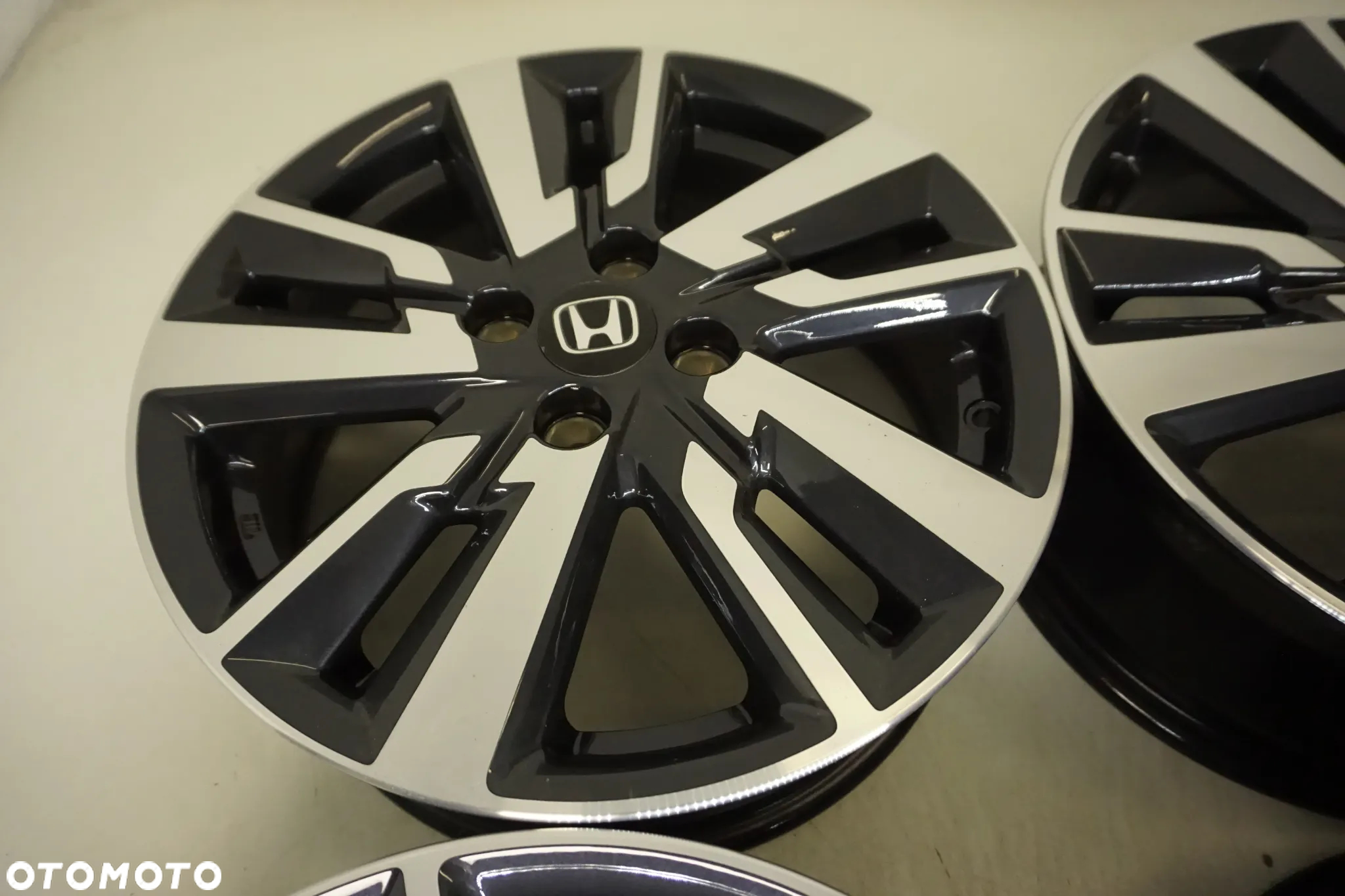 FELGI ALUMINIOWE 16 HONDA JAZZ INSIGHT CIVIC CRV - 2