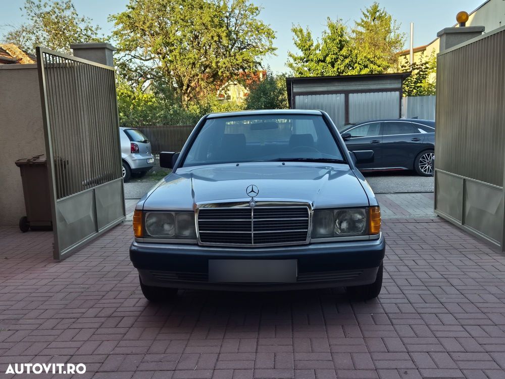 Mercedes-Benz W201 - 5