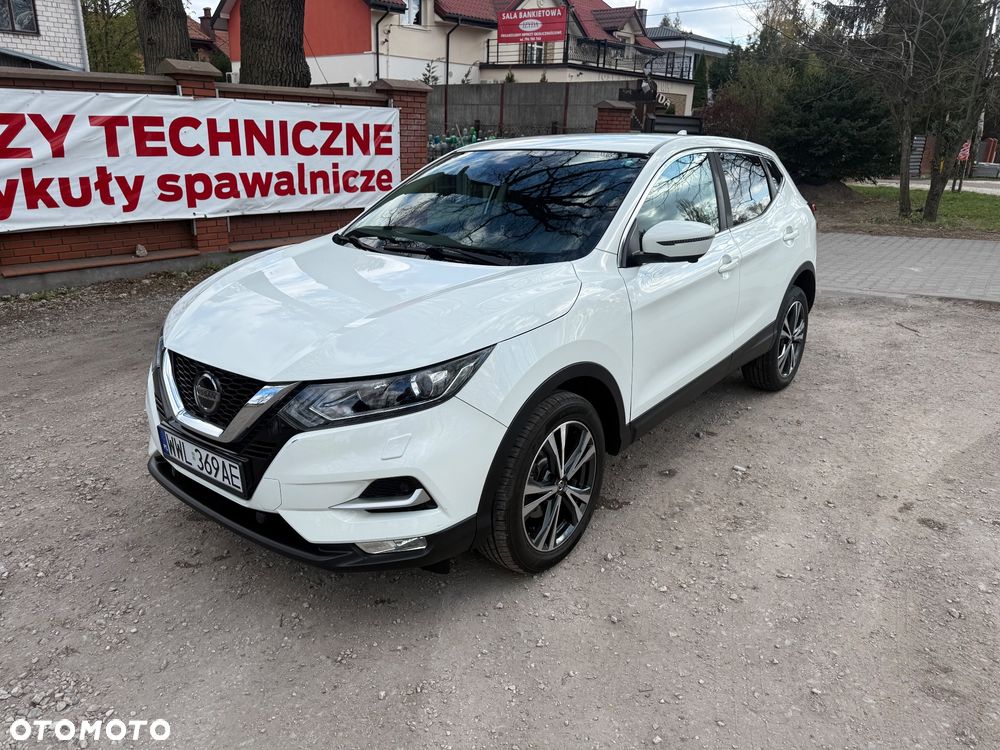 Nissan Qashqai 1.2 DIG-T N-Connecta EU6 - 1