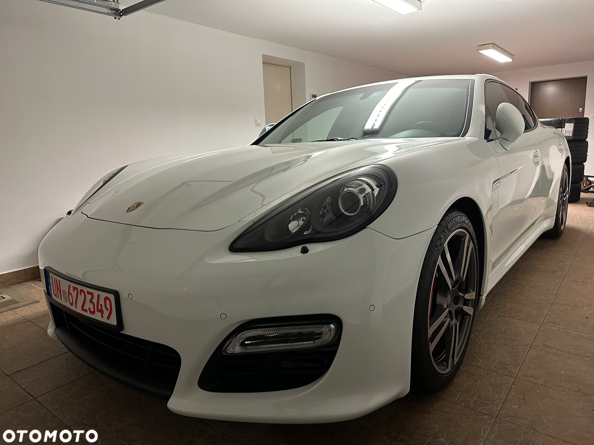 Porsche Panamera GTS - 2