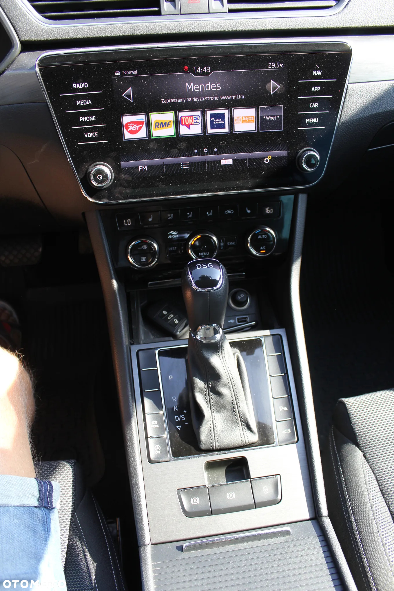 Skoda Superb 2.0 TDI DSG Ambition - 15